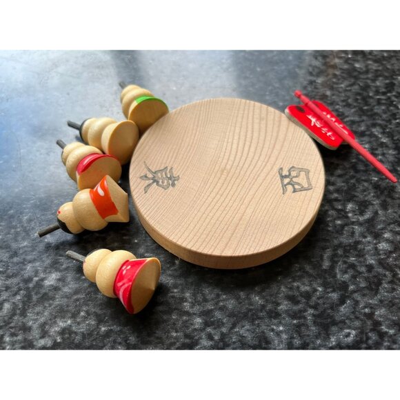 Vintage Handmade Wooden Mini Sumo Wrestlers Tops Goma The Motif Brave Face - Picture 3 of 7